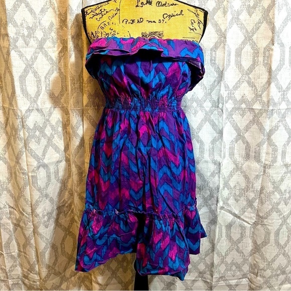 OP Dress Size Medium - Picture 1 of 5